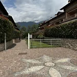 Lario Village *