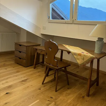 Lario Village *