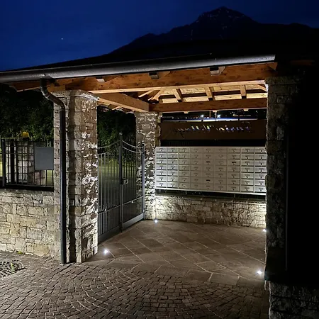 Lario Village شقة *