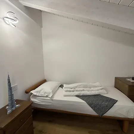 Lario Village Apartment
