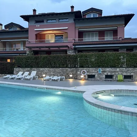 Appartement Lario Village Colico