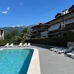 Lario Village *