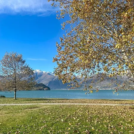 Lario Village شقة